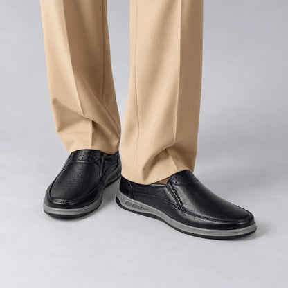 LEATHER SOFTY MEDICATED JOGGER 2 - BLACK