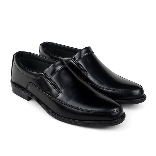 BLACK SLIP-ON LOAFER
