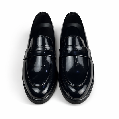 BLACK PATENT MEDICATED LOAFER